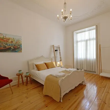Flh Classic With Terrace & Parking Oporto