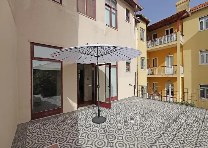 Flh Classic With Terrace & Parking *